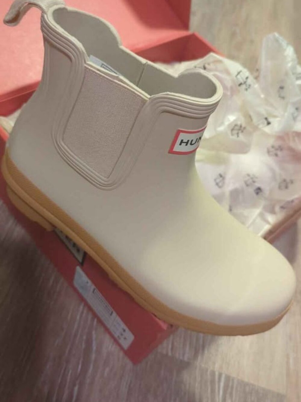 Hunter Womens Original Chelsea Boot size 6 women's new